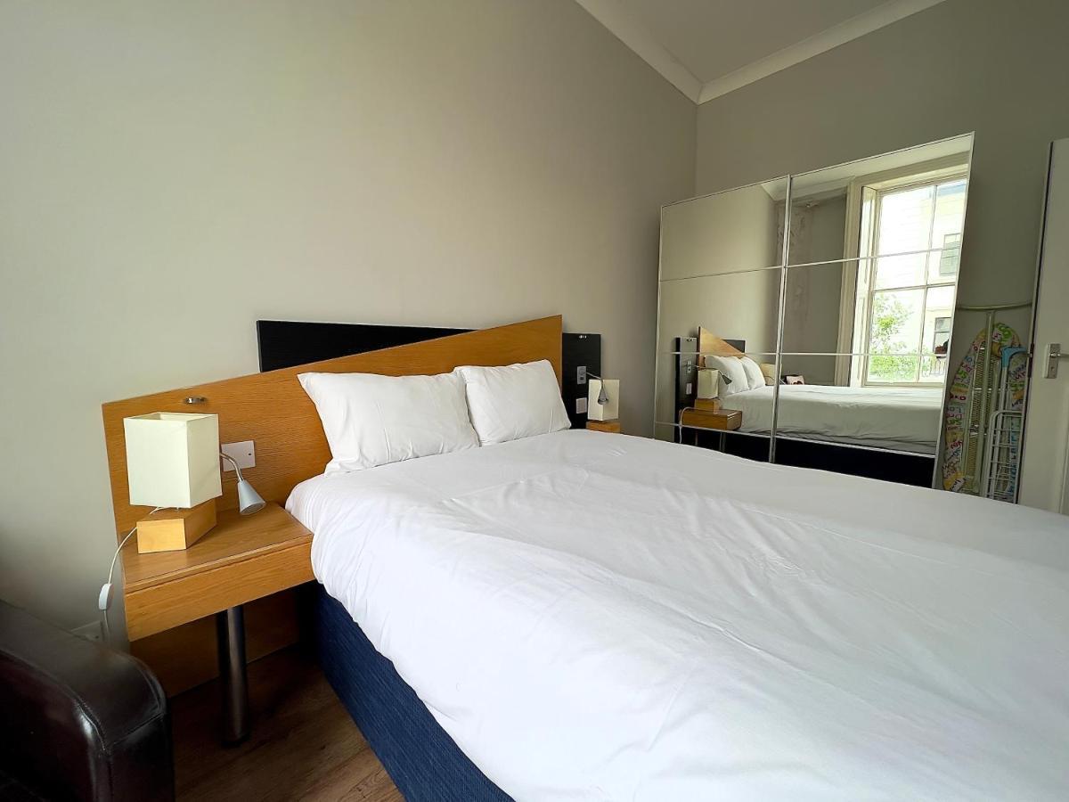 Апартаменты Super Flat In The Heart Of Westminster Лондон Экстерьер фото